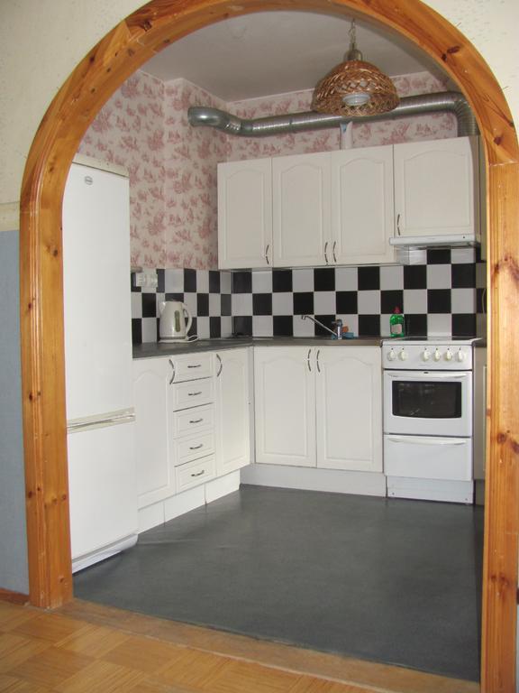 Economy Baltics Apartments - Liivamaee Tallinn Ruang foto